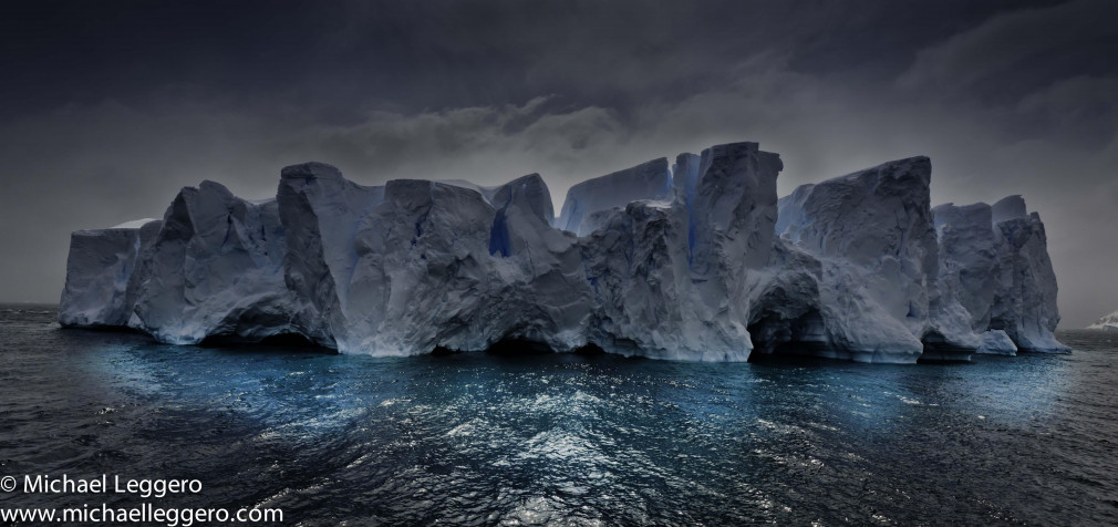 Antarctica HD Background 6048x2851px