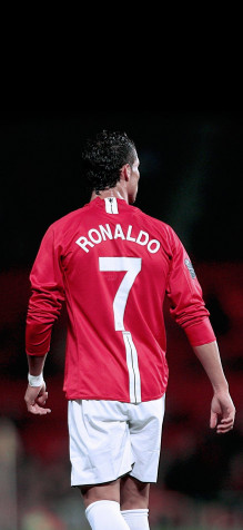 Cristiano Ronaldo iPhone 11 Pro Wallpaper 1125x2436px