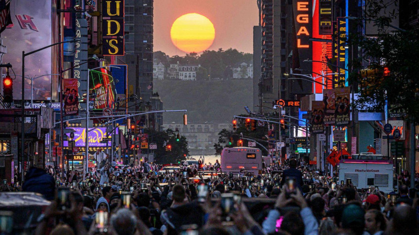 Manhattanhenge HD Wallpaper 1600x900px