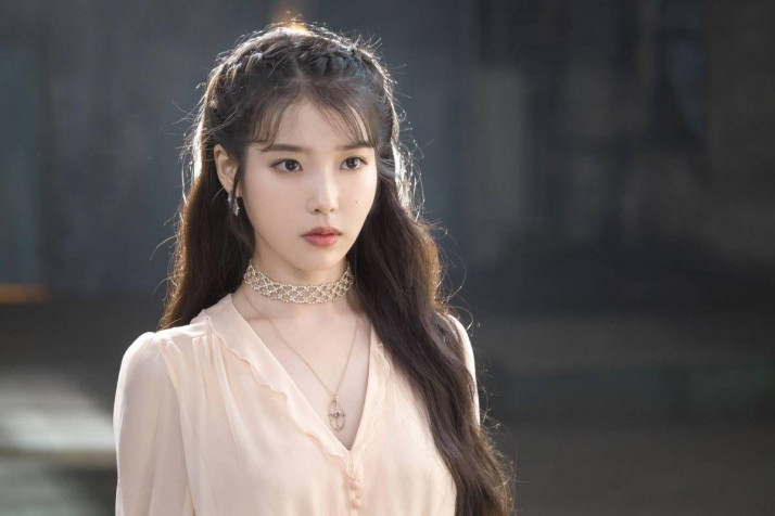 Iu Vogue HD Wallpaper 1200x800px