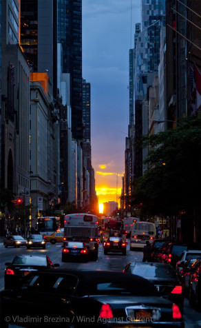 Manhattanhenge Android Wallpaper 1227x2000px