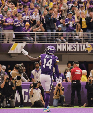 Stefon Diggs Phone Background Image 1242x1513px