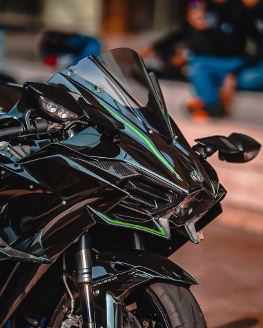 Ninja H2r Phone Wallpaper 1080x1350px