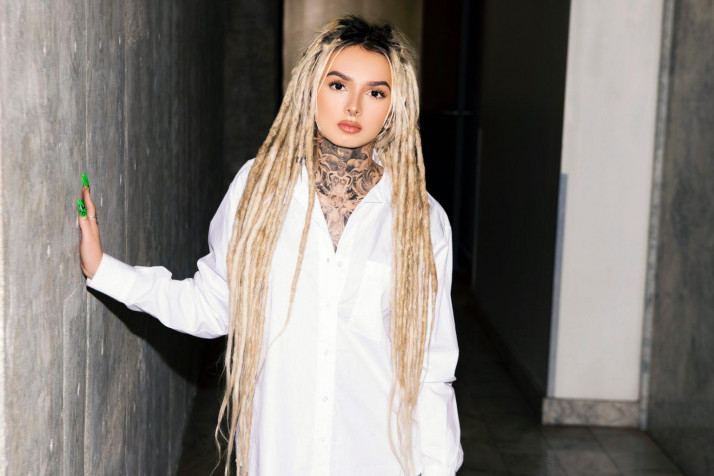 Zhavia Ward Background Image 1536x1024px