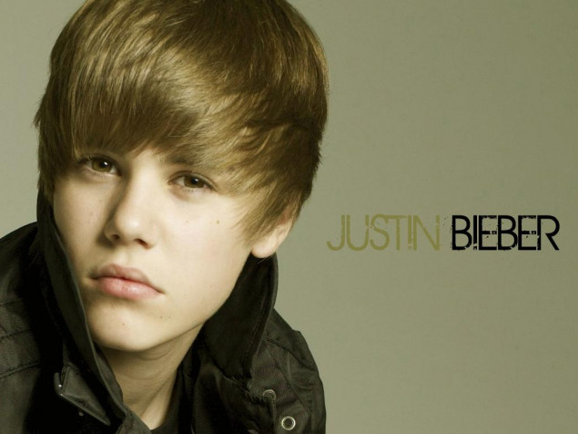 Cute Justin Bieber MacBook Background 1024x768px