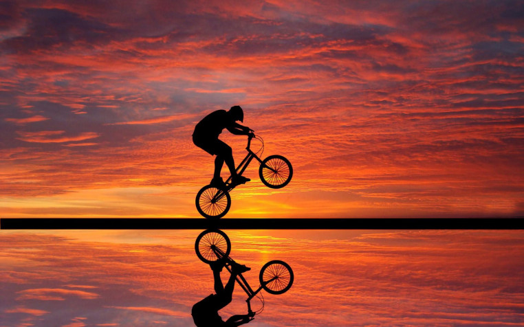 Cycling Widescreen HD Wallpaper 1920x1200px