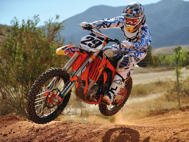 Dirt Bike MacBook Wallpaper 1600x1200px