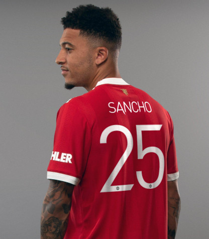 Jadon Sancho Wallpaper for iPhone 1680x1920px