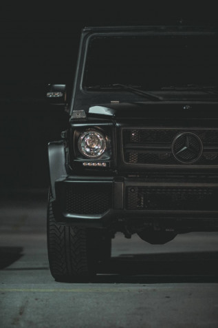 Mercedes Benz G Class iPhone Wallpaper 1280x1920px