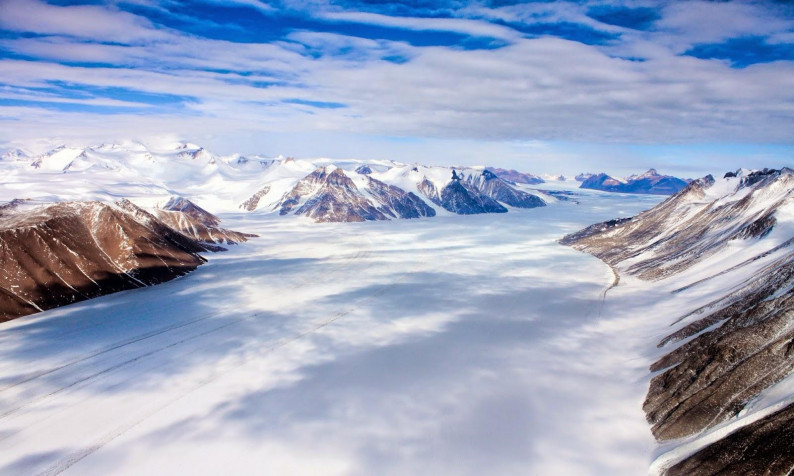 Antarctica Desktop Wallpaper 1600x960px