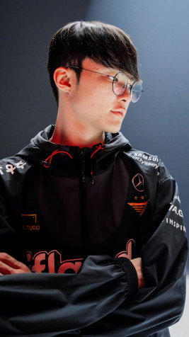 Faker 4k Phone Wallpaper 2160x3840px