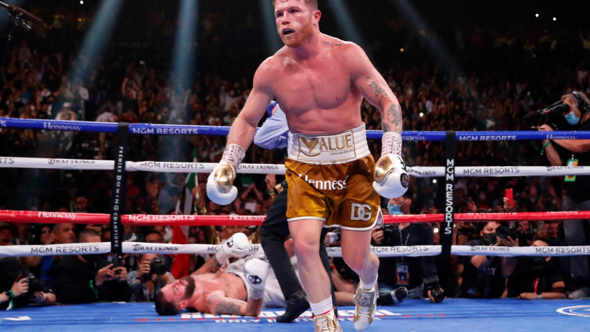 Canelo Alvarez 2k QHD Wallpaper 2560x1440px