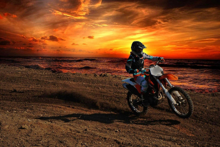 Dirt Bike Desktop Background 1920x1280px