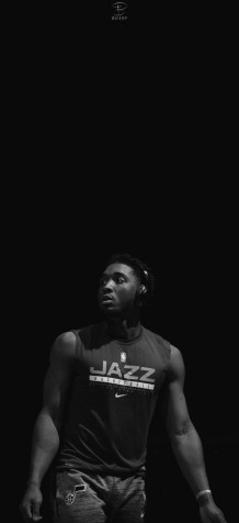 Donovan Mitchell Wallpaper 942x2048px