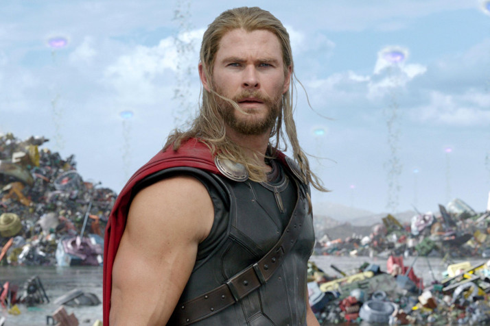 Thor Desktop HD Background 2700x1800px