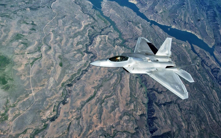 F 22 Raptor Background Image 1600x1000px