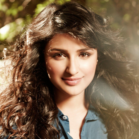 Parineeti Chopra iPhone Wallpaper Image 2048x2048px