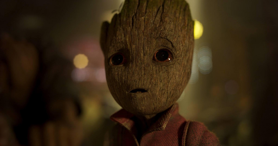 Baby Groot MacBook Wallpaper 2048x1078px