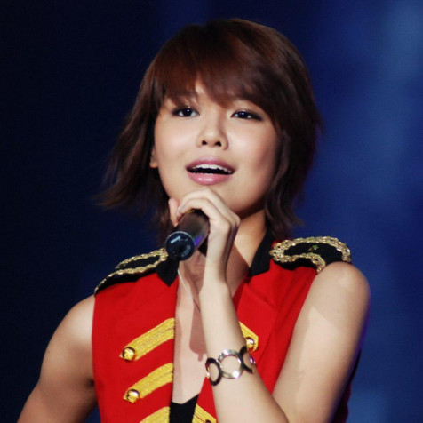 Choi Soo Young Wallpaper for iPhone 1094x1094px