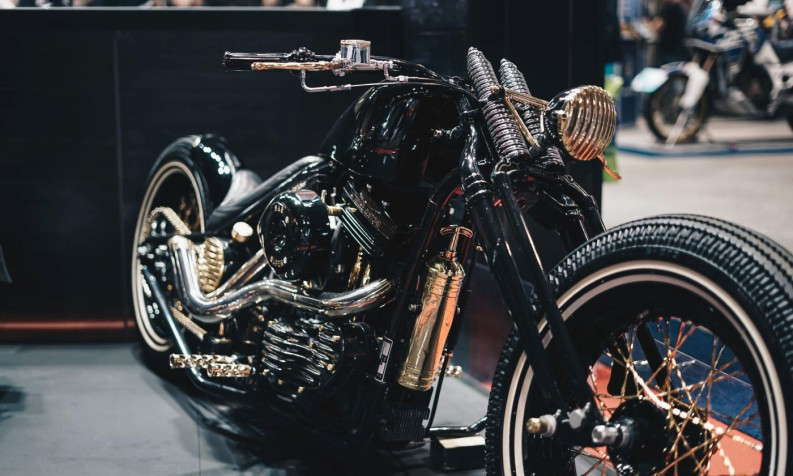 Bobber Bike HD Wallpaper 1400x840px