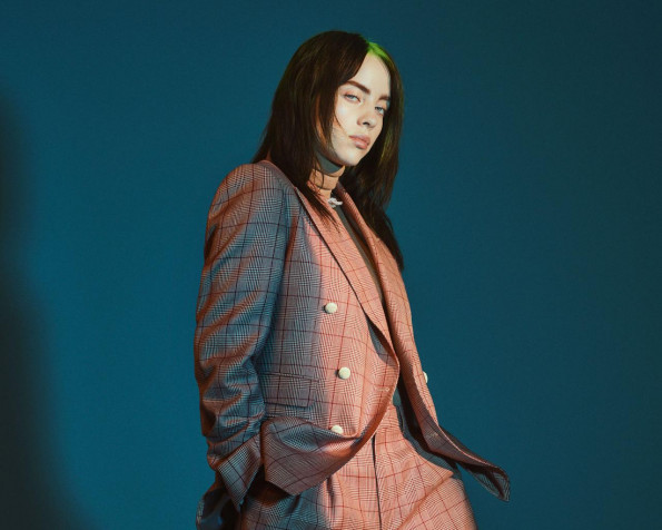 Billie Eilish Background Image 1280x1024px