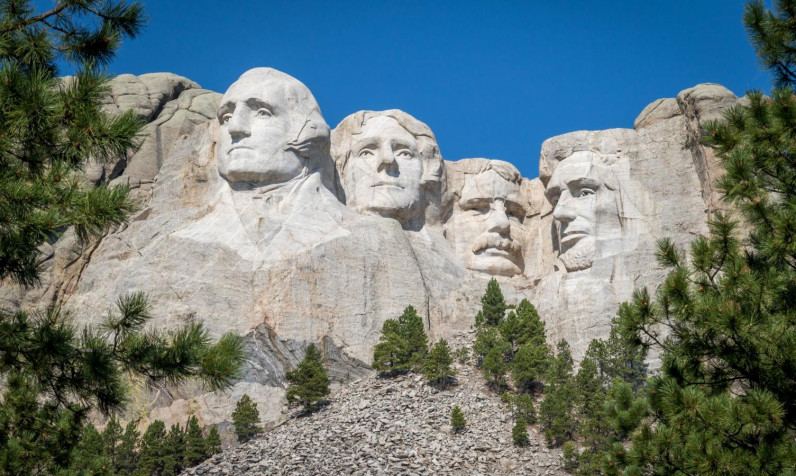 Mount Rushmore National Memoria MacBook Background 1505x900px