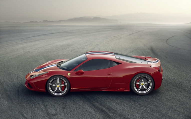 Ferrari HD Wallpaper 2560x1600px