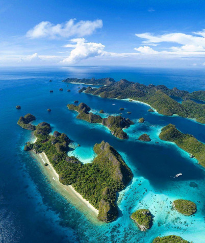 Raja Ampat Android Wallpaper Image 1080x1277px