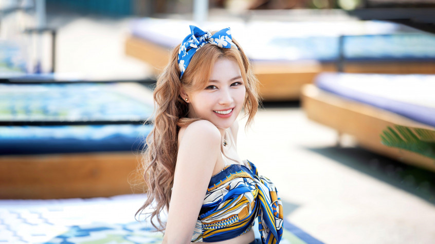 Minatozaki Sana Wallpaper Image 4096x2304px