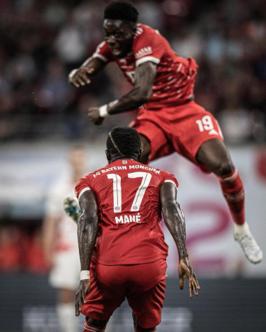 Sadio Mane Bayern Phone Background Image 960x1200px