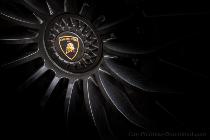 Lamborghini Logo Desktop HD Background 2656x1771px