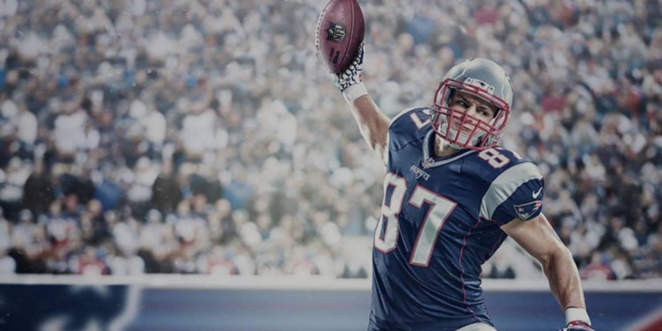 Rob Gronkowski Laptop Wallpaper 1920x960px