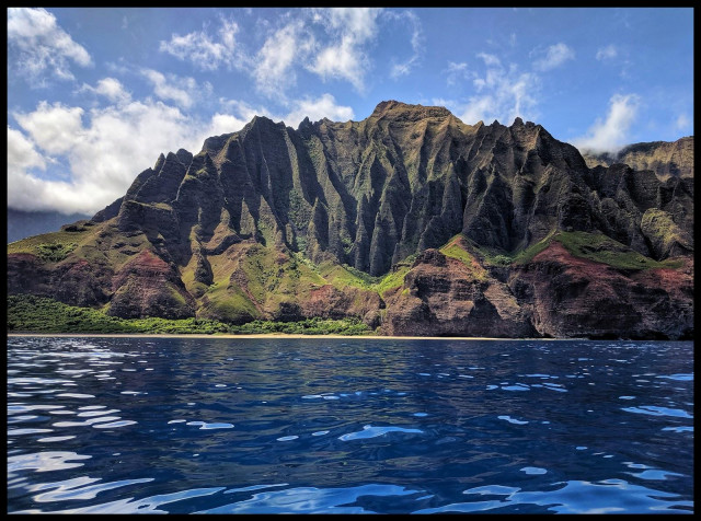 Na Pali Coast Desktop HD Wallpaper 1600x1190px