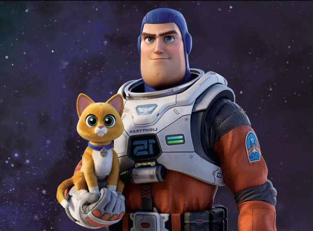 Disney Lightyear Movie MacBook Wallpaper 1548x1142px