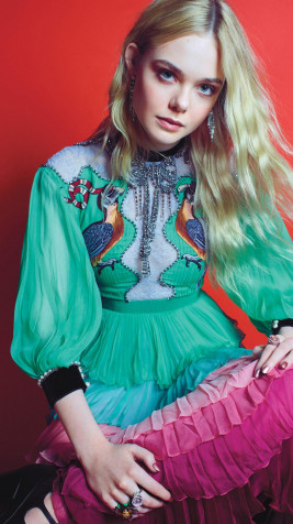 Elle Fanning Phone HD Background 1080x1920px