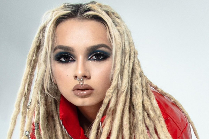 Zhavia Ward Desktop HD Wallpaper 1200x800px