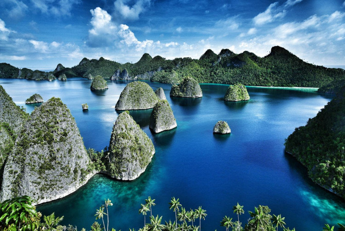 Raja Ampat Desktop HD Wallpaper 1500x1004px