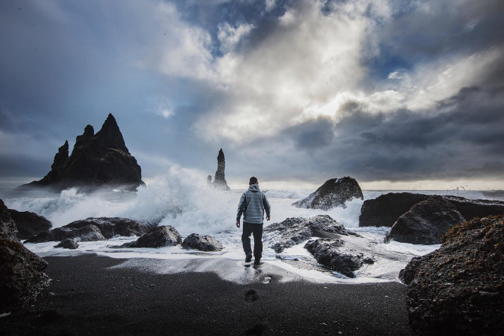 Reynisfjara Iceland MacBook Wallpaper 3000x2000px