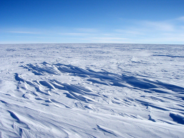 Antarctica MacBook Wallpaper 1920x1440px