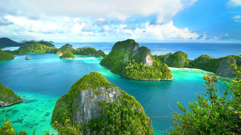 Raja Ampat HD Wallpaper 1600x900px