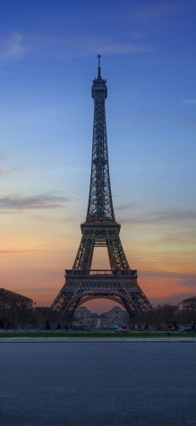 Eiffel Tower iPhone 11 Pro Wallpaper 1125x2436px