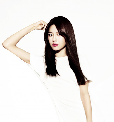 Choi Soo Young iPhone Wallpaper Image 1155x1227px