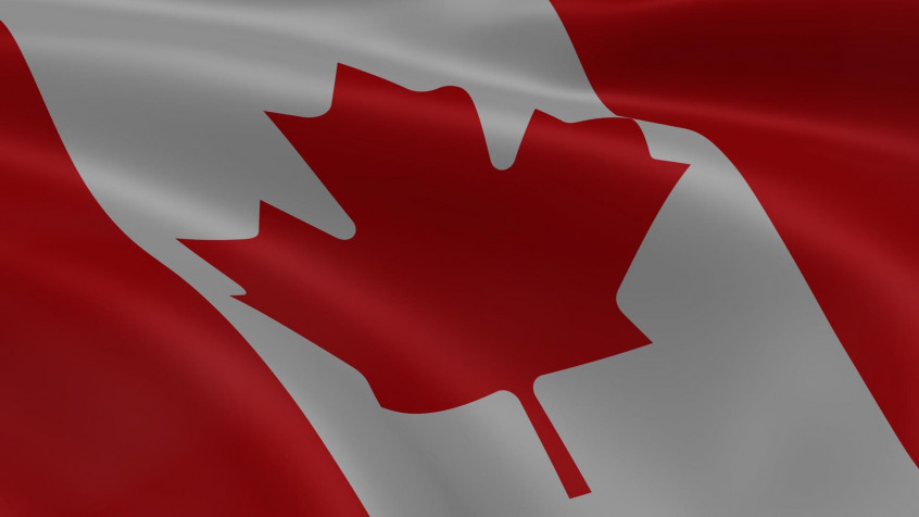 Canada Flag MacBook Wallpaper 1900x1069px