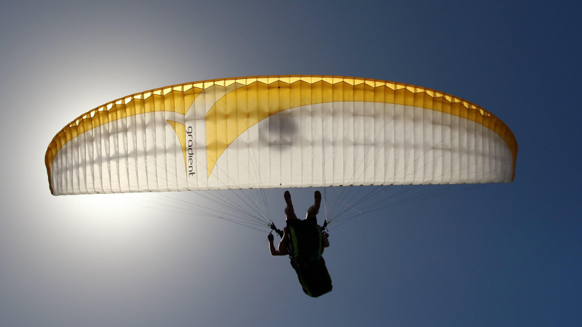 Paragliding 4k UHD Wallpaper 3840x2160px