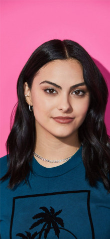 Camila Mendes iPhone 11 Pro Wallpaper 1125x2436px