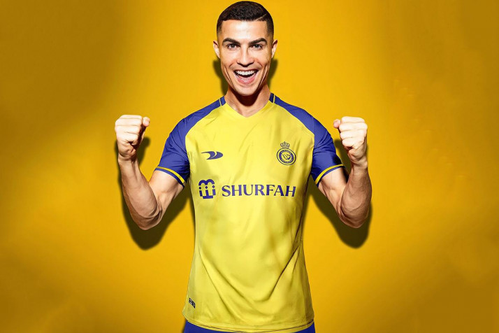 Cristiano Ronaldo Al Nassr Desktop Wallpaper 1200x800px