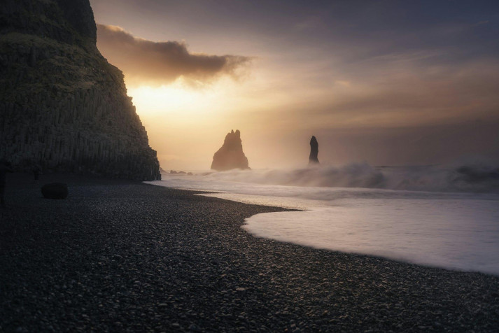 Reynisfjara Iceland MacBook Background 1828x1220px