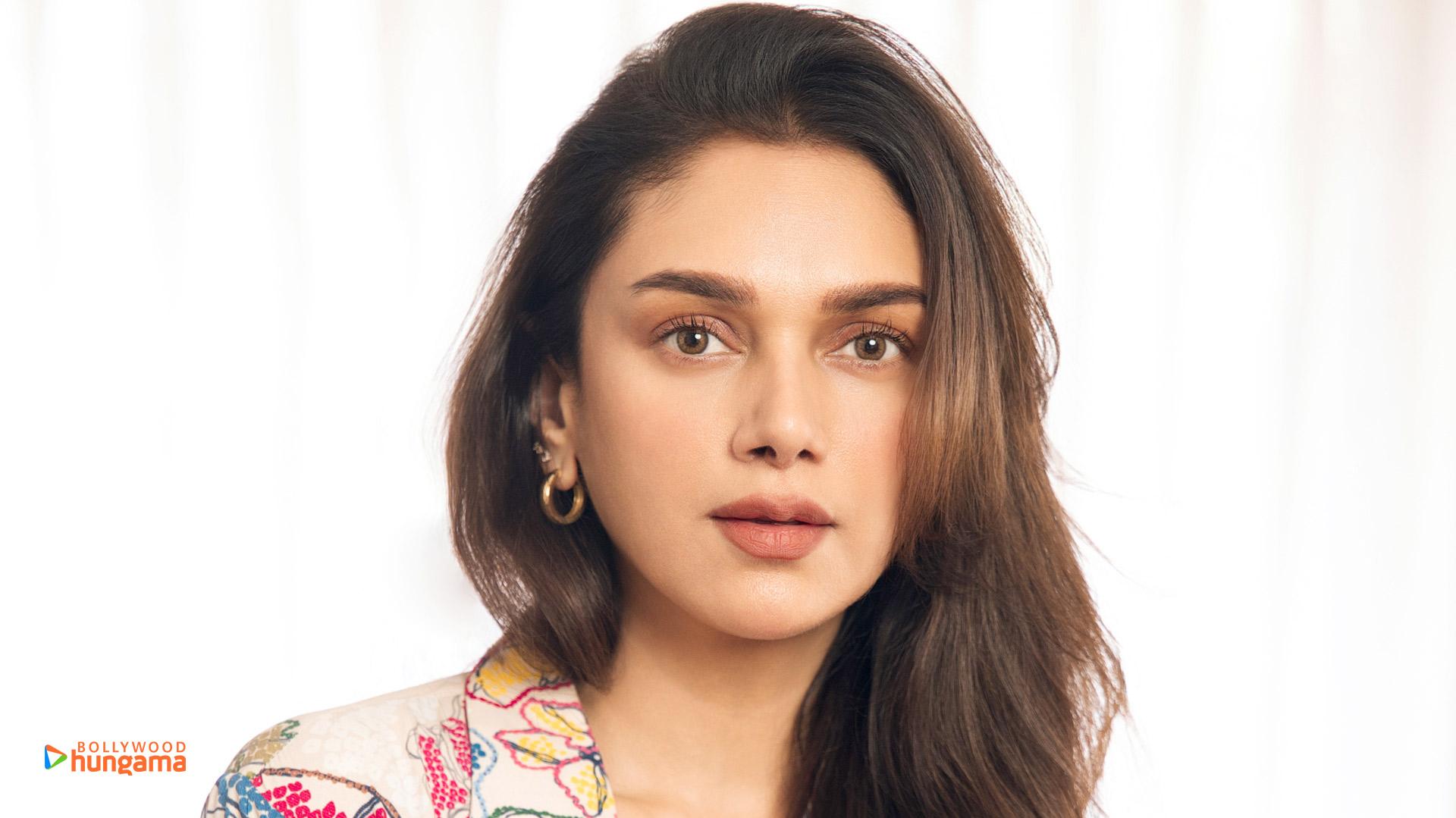 Aditi Rao Hydari Full HD 1080p Wallpaper 1920x1080