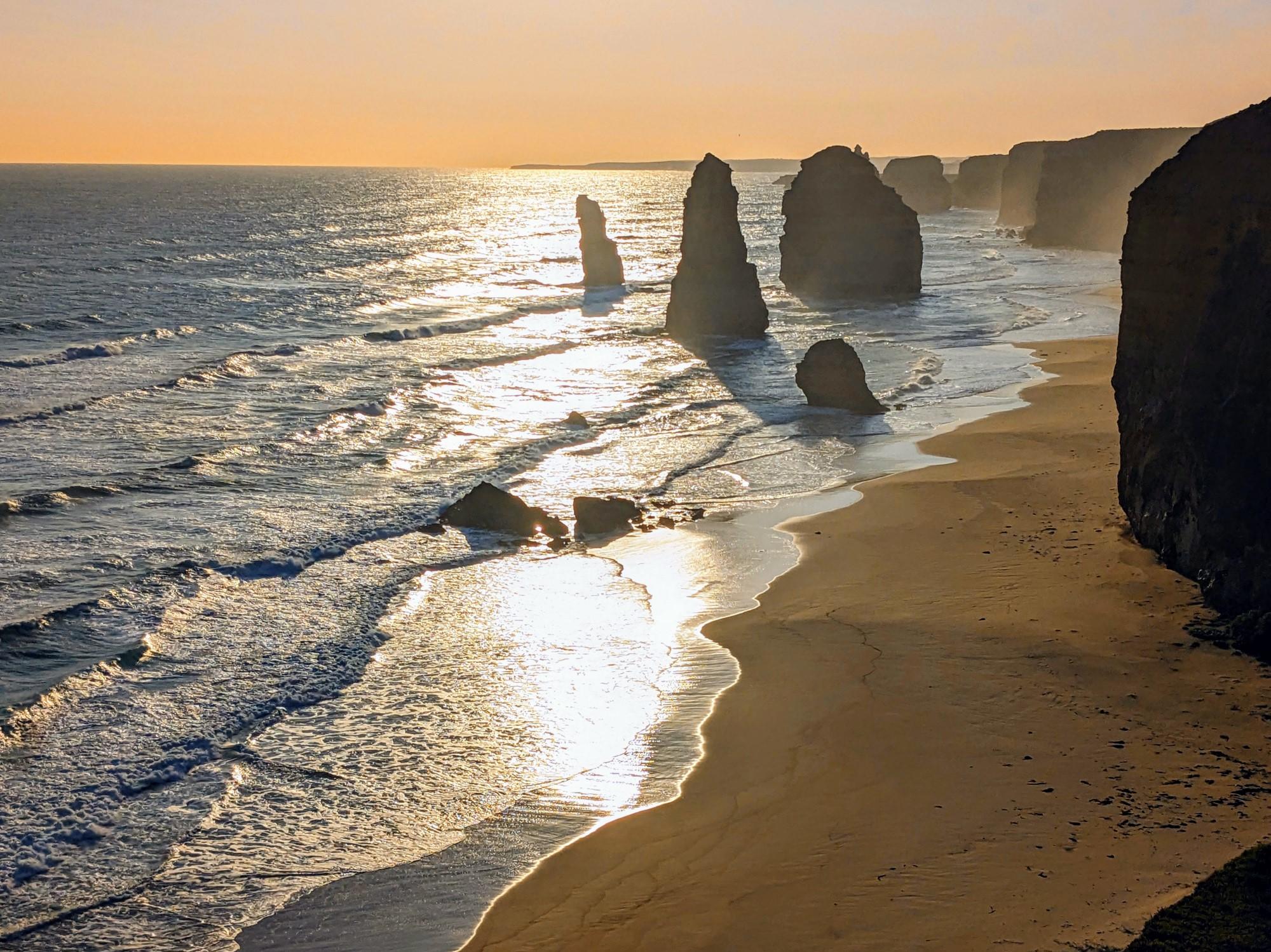 Great Ocean Road Laptop Background 2000x1500