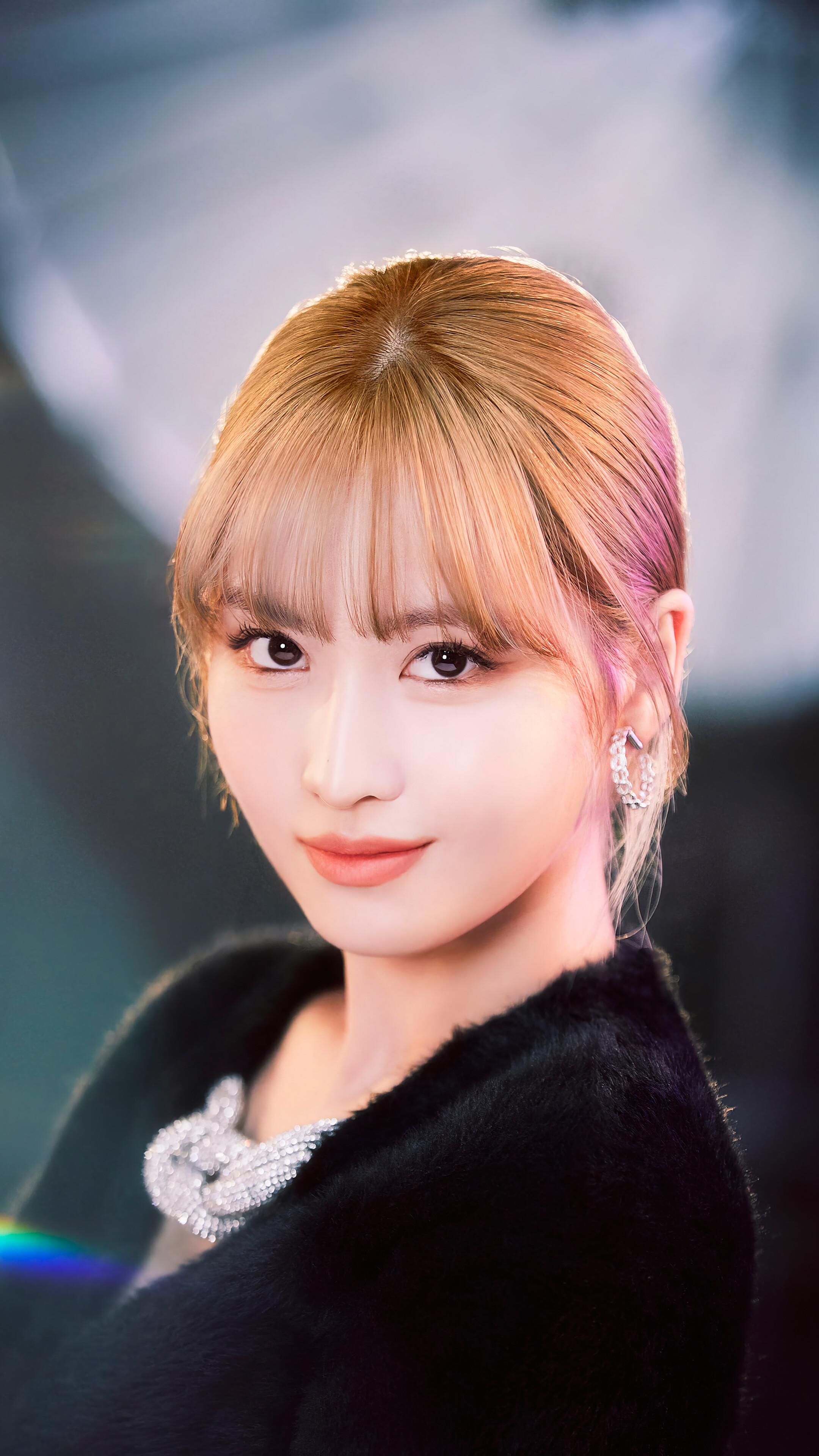 Momo Hirai 4k Phone Wallpaper 2160x3840